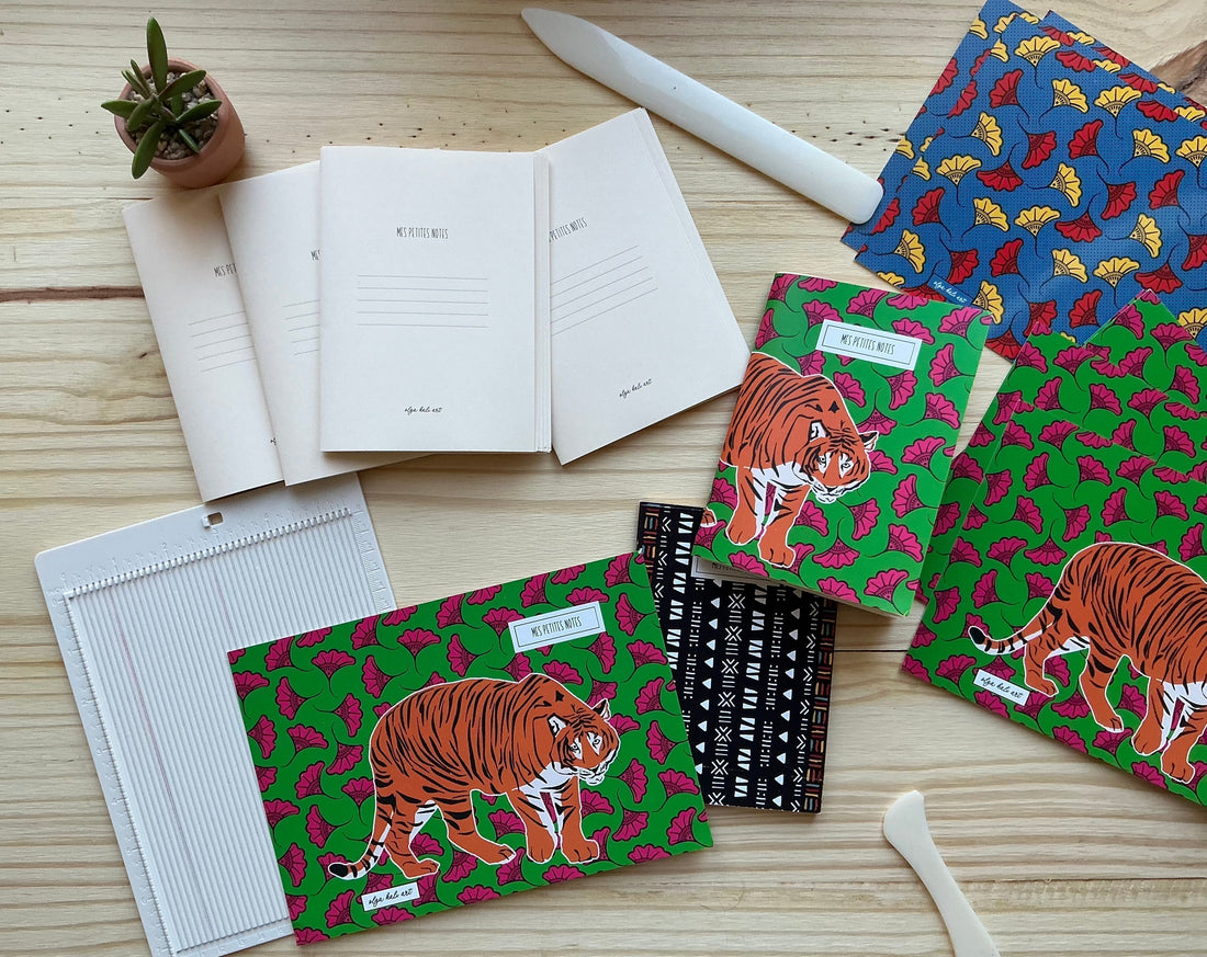 📙Des carnets A6 faits main, inspirés du wax africain : bienvenue dans mon atelier!